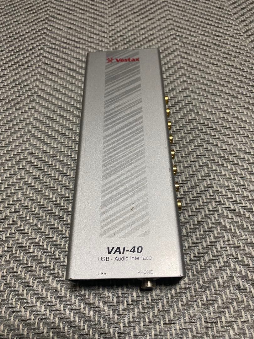 VESTAX VCI-100とVAI-40オーディオインターフェイスのセット