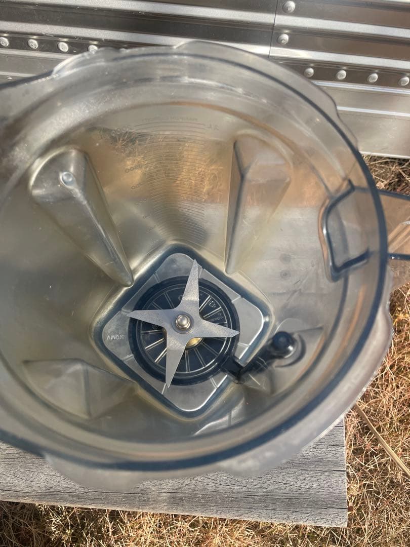 中古　Vitamix 赤 ブレンダー 10段階速度設定