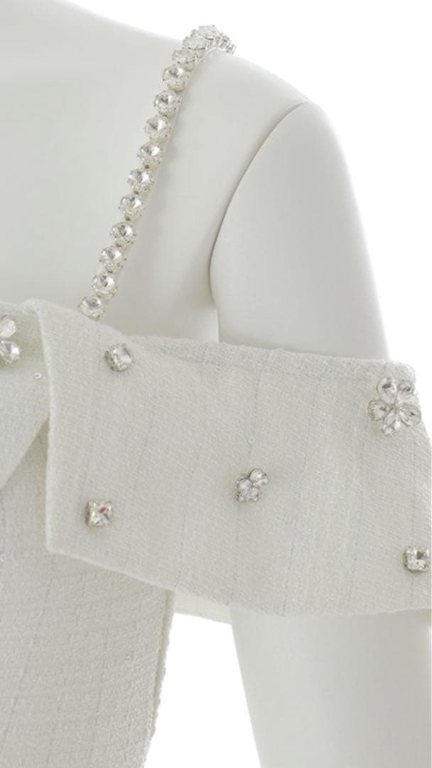 Jewelsオフショルダー ビジュー付き ホワイトドレス