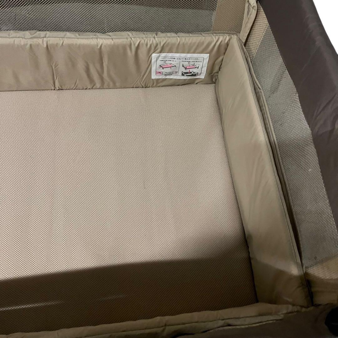 【美品】Aprica ココネルエアー ベビーベッド 折り畳み ベッド