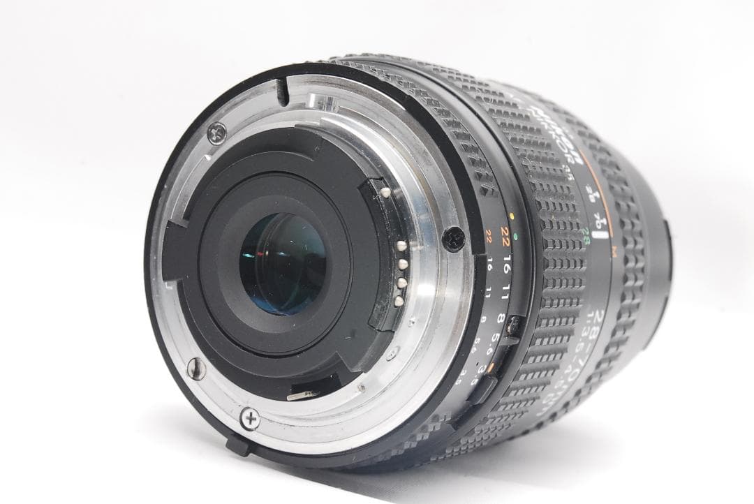 Nikon D70s ♥初心者おすすめ♥CFカード付き♥ 一眼レフ