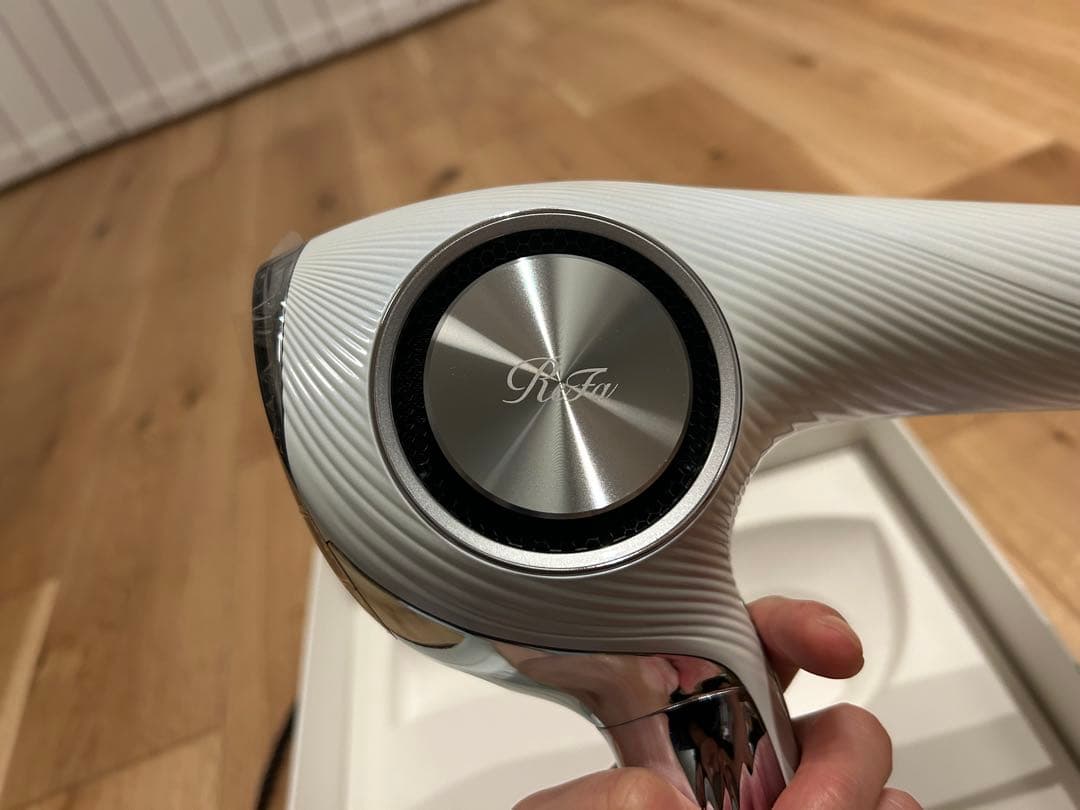 ReFa ビューテックドライヤープロ2024