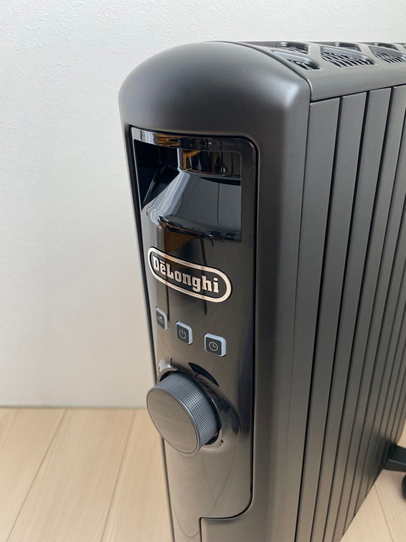 デロンギ マルチダイナミックヒーター 10〜13畳　MDHS15-PB