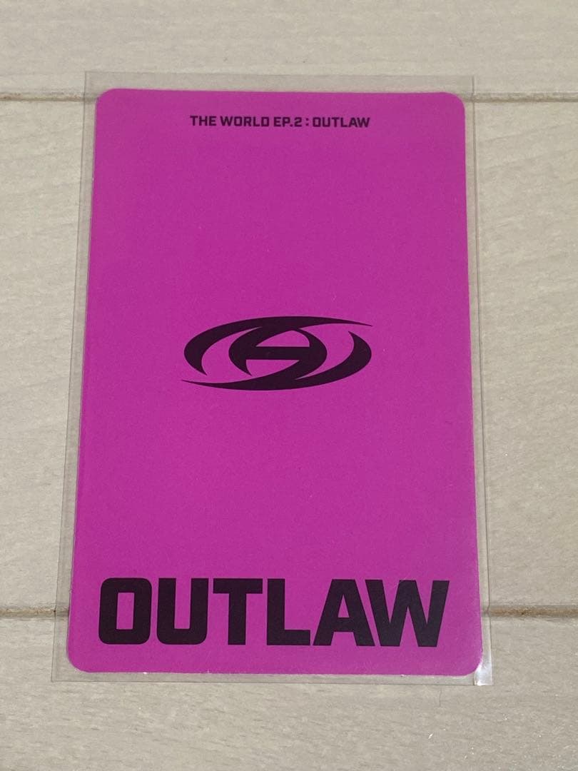 ATEEZ ウヨン outlaw bouncy target us トレカ