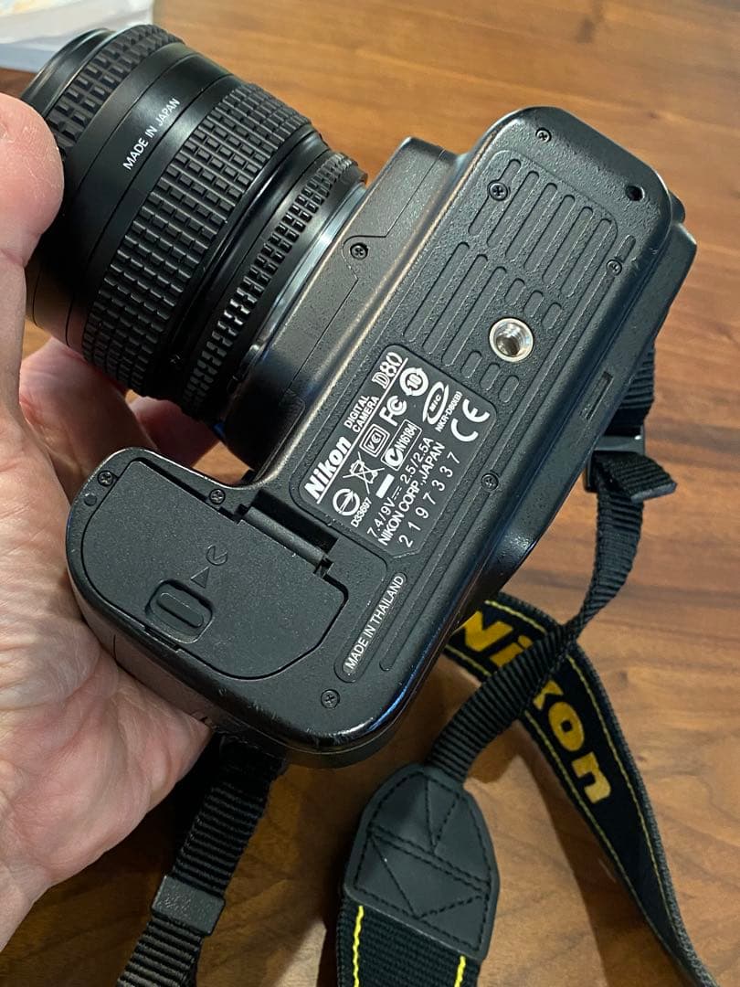 Nikon D80 デジタル一眼 AF Nikkor35-70レンズ付 動作品