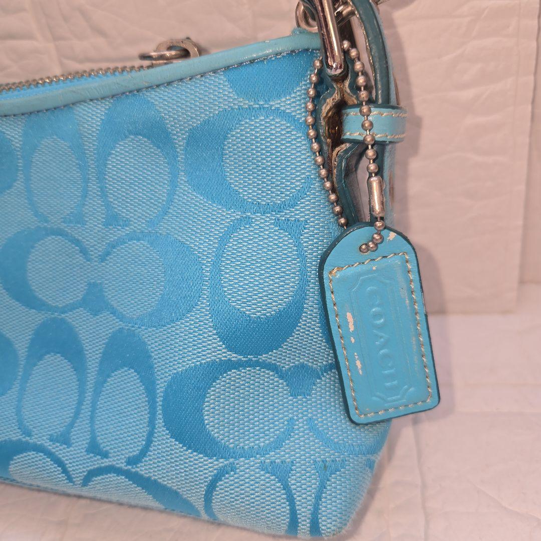 P*?様 COACH アクセサリーポーチ　ハンドバッグ　シグネチャー　キャンバス