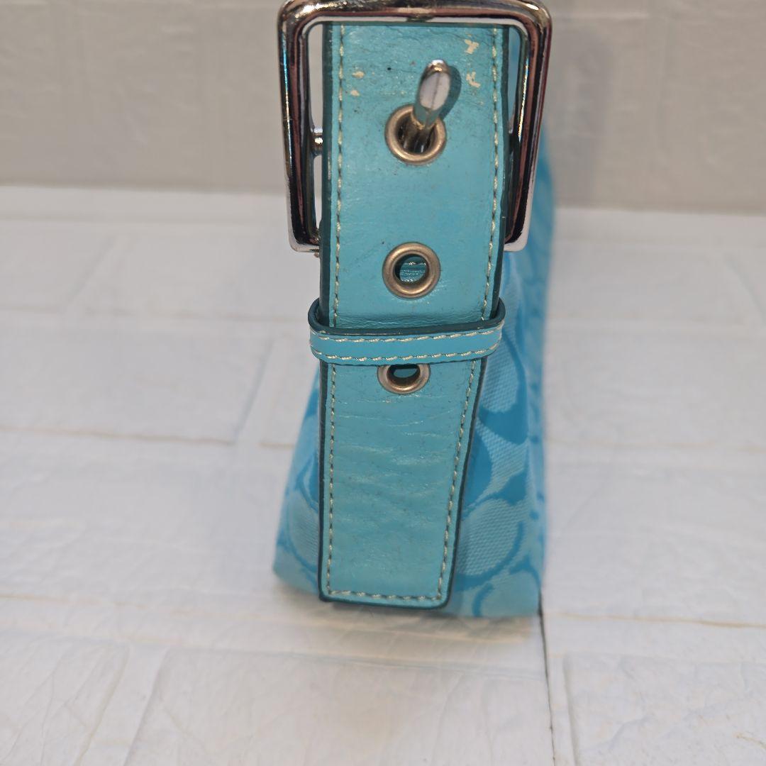 P*?様 COACH アクセサリーポーチ　ハンドバッグ　シグネチャー　キャンバス