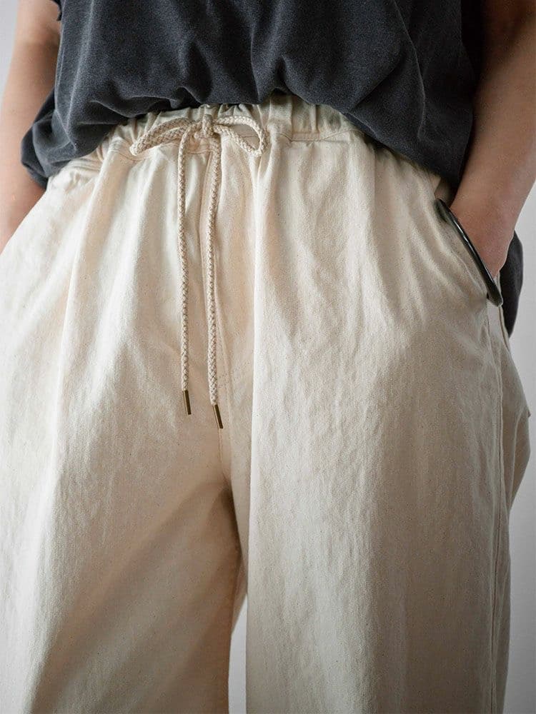 新品タグ付　ハグオーワー　デニムイージープルオンパンツ