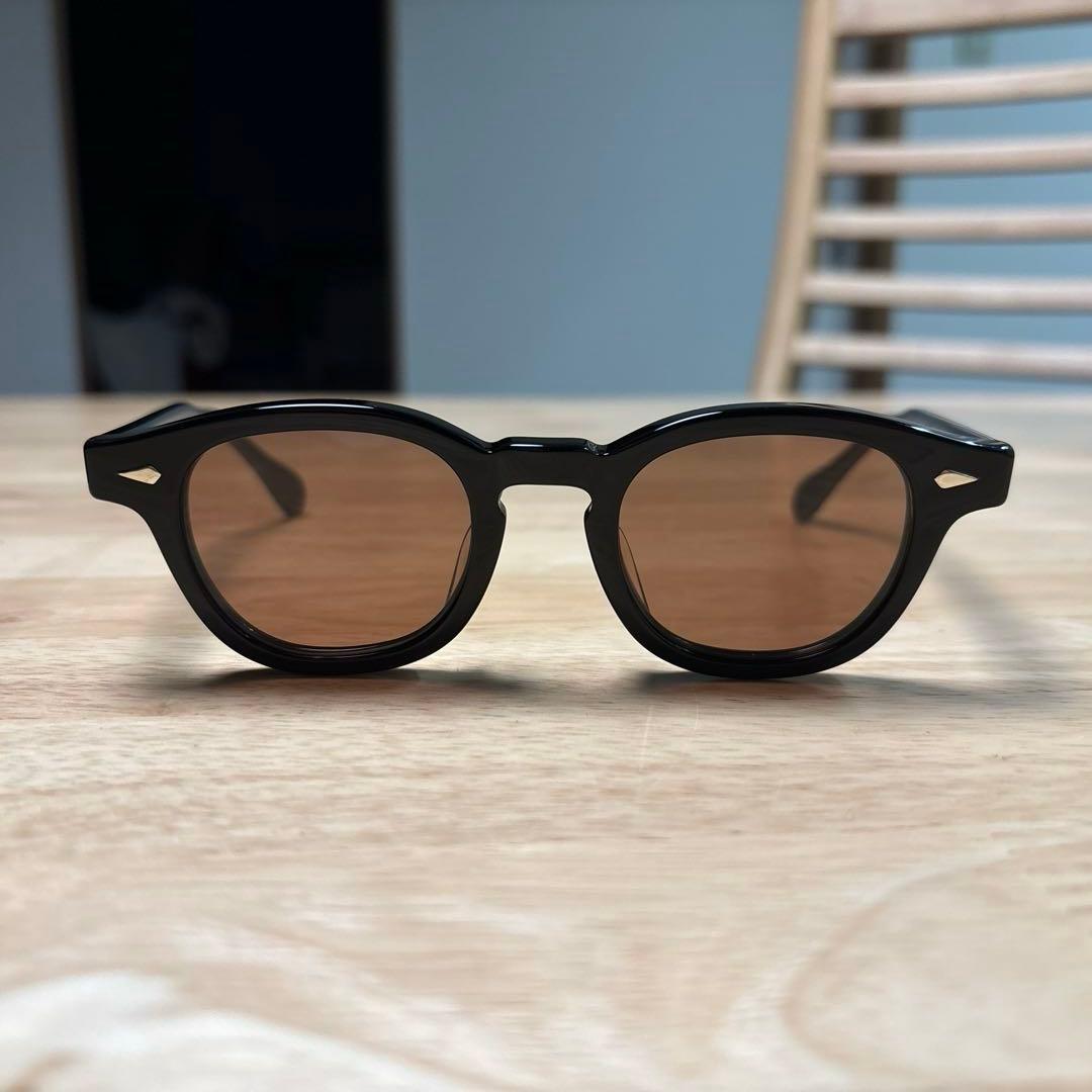 美品 JULIUS TART OPTICAL ブラック AR44/22