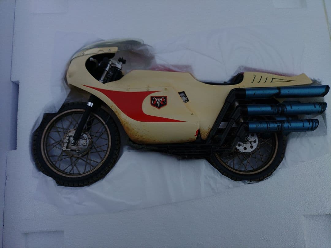 メディコムトイRＡH　1/6仮面ライダー旧1号＆サイクロンセット