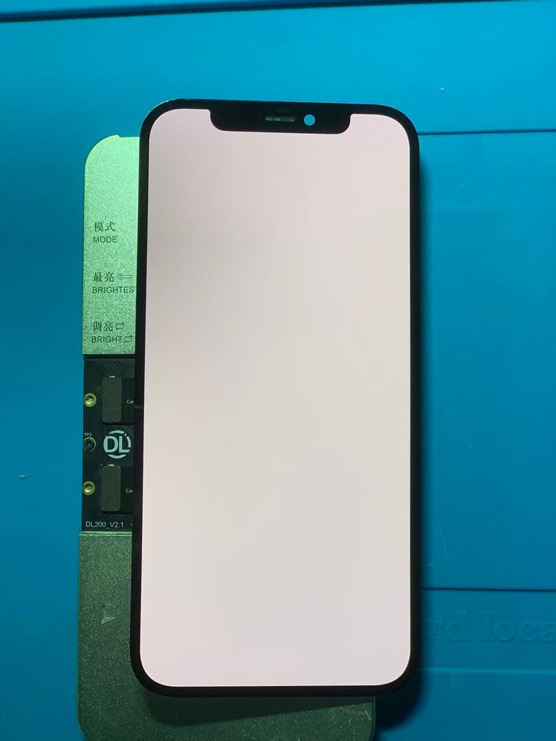 iPhone 12純正再生パネル12-110