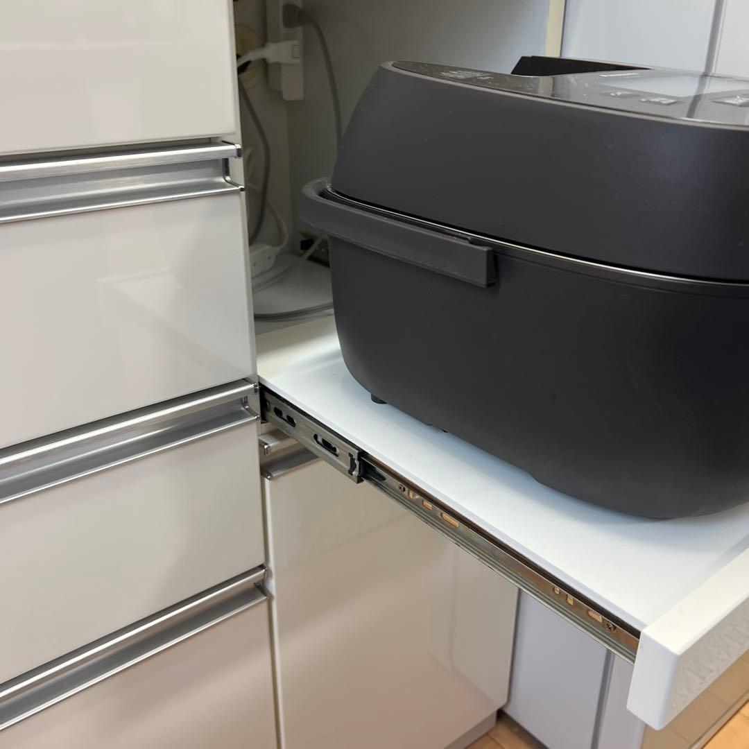ホワイトキッチンカウンター カップボード　炊飯器収納付き