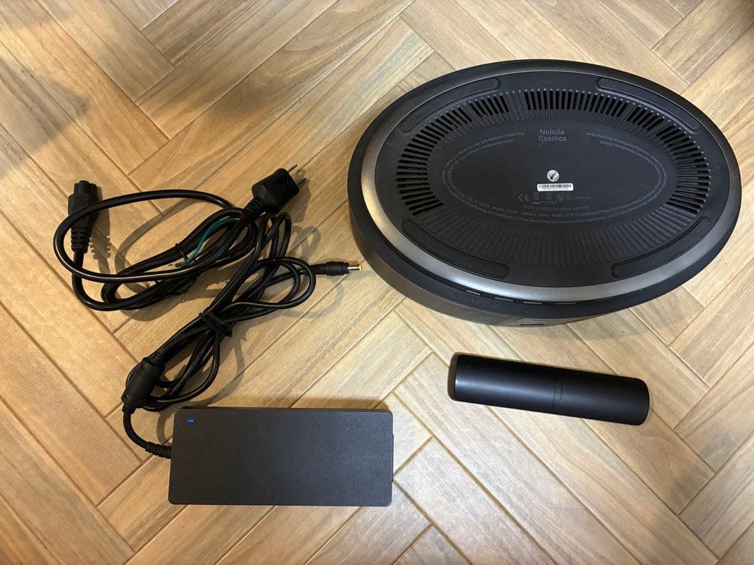 p*6様 Anker NEBULA Cosmosプロジェクター　正常動作品