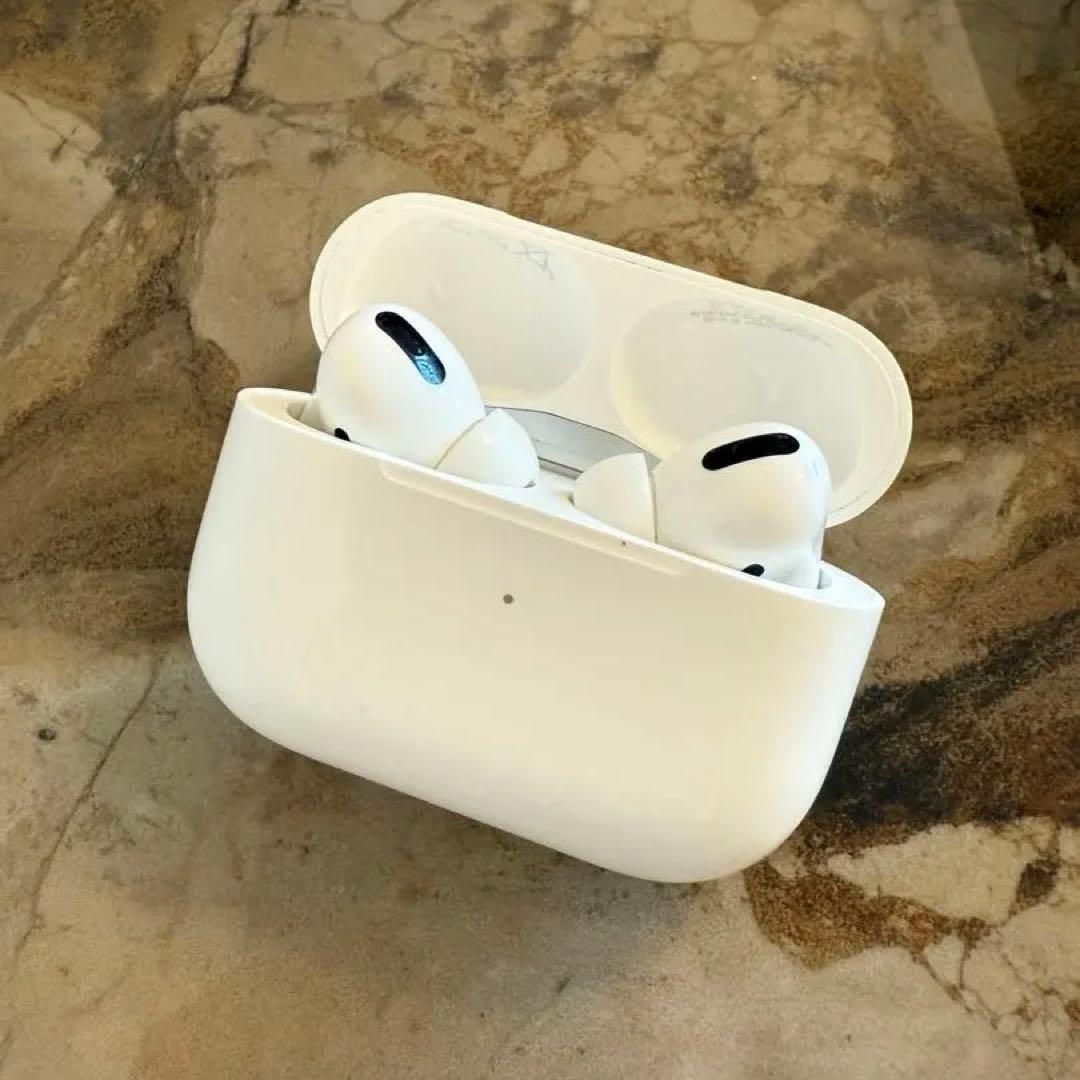 【美品】airpods pro 第一世代 （箱・付属品あり）