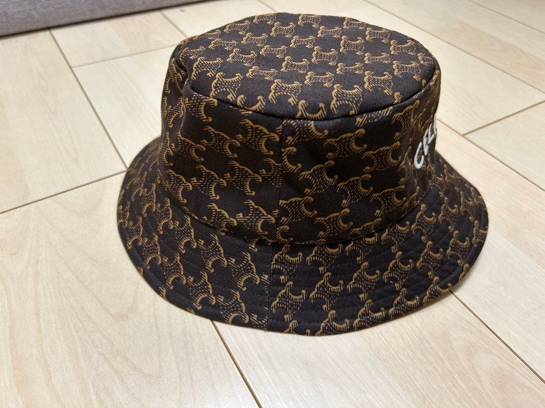 【最終値下げ！】セリーヌ　トリオンフ　バケットハット