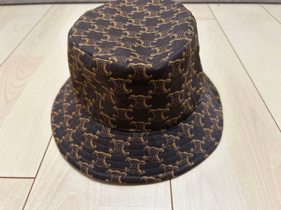 【最終値下げ！】セリーヌ　トリオンフ　バケットハット