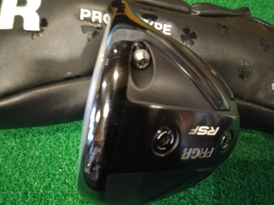 プロギアPRGR RS-Fスリークローバーヘッドカバー新品スリーブ専用ソケット付