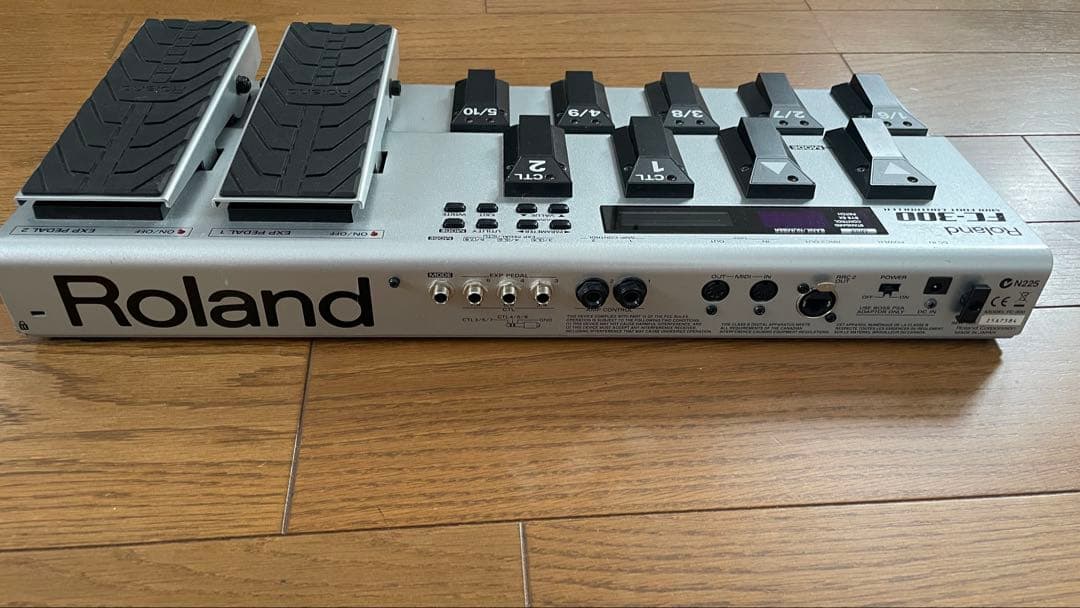『AVL ケース込み』　Roland FC-300 MIDIコントローラー