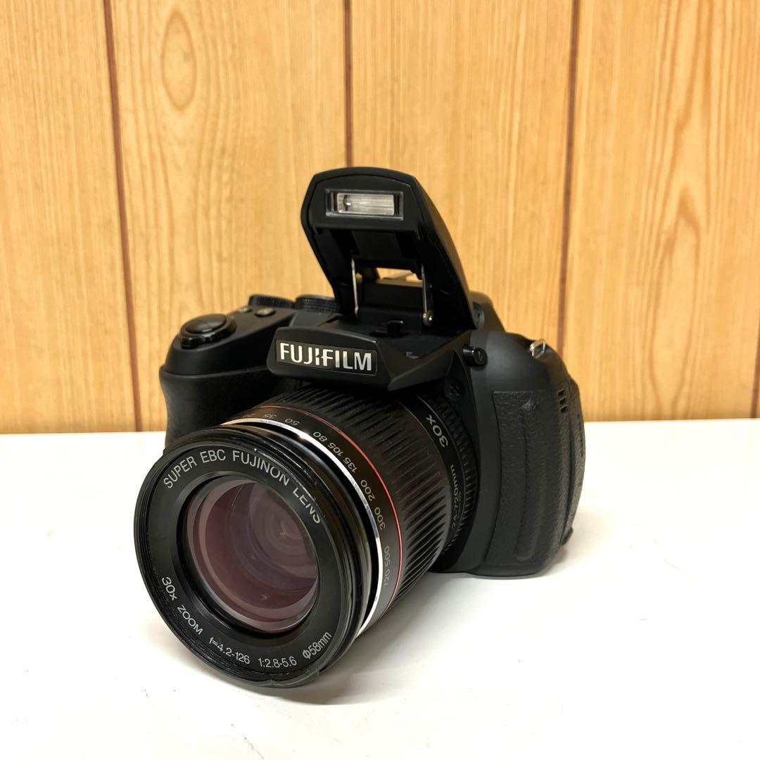 デジタルカメラ ESV048 FUJIFILM FINE PIX HS20EXR