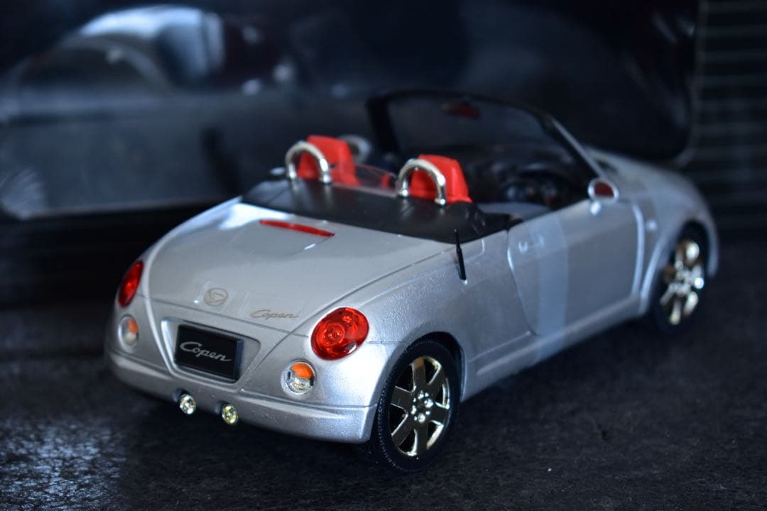 [非売品] 1/18 ディーラー特注 ダイハツ コペン 純正クリスタルケース付き