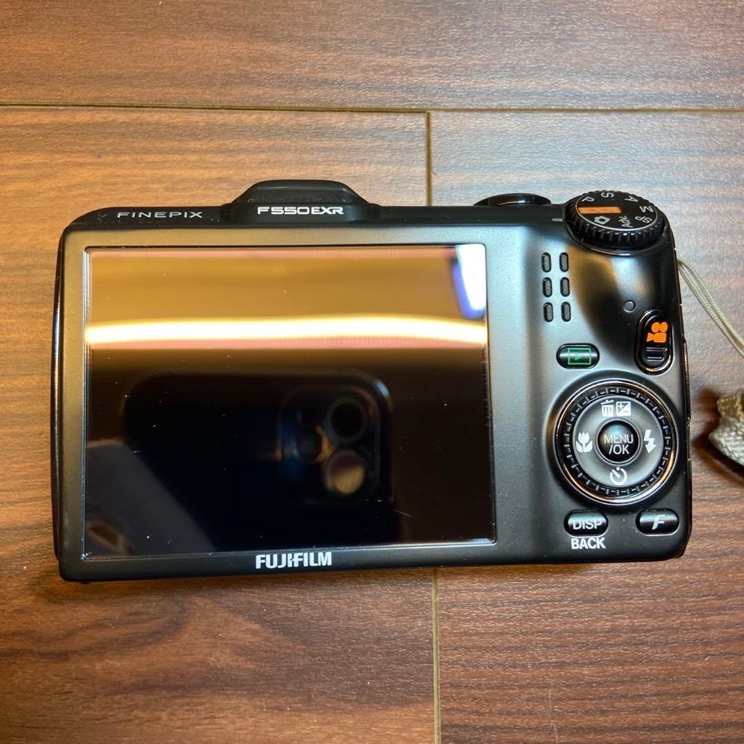 FUJIFILM FinePix F550 EXR デジカメ 4923