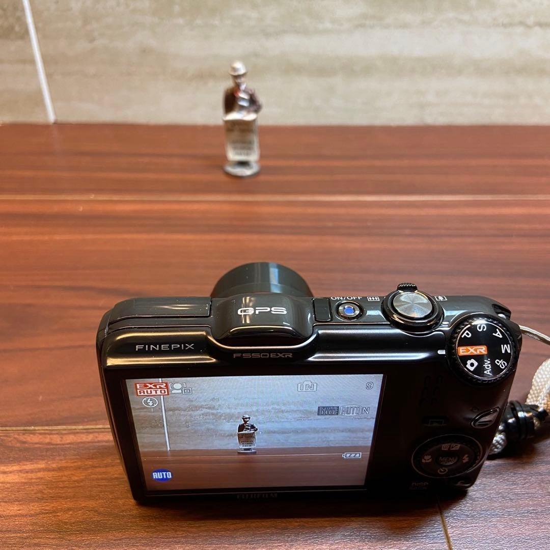 FUJIFILM FinePix F550 EXR デジカメ 4923
