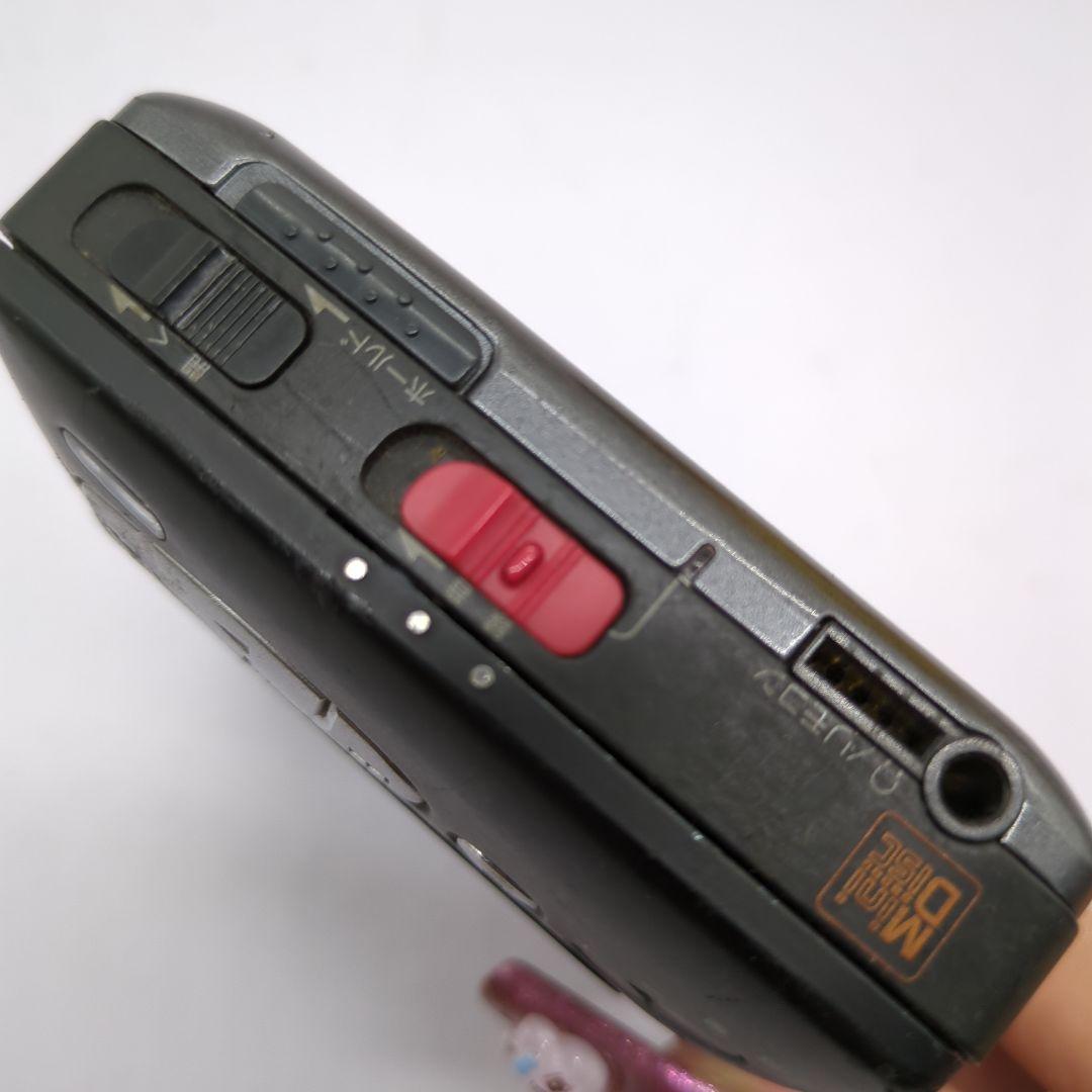 SONY MZ-R2 MD Walkman ポータブルMDプレーヤー b38
