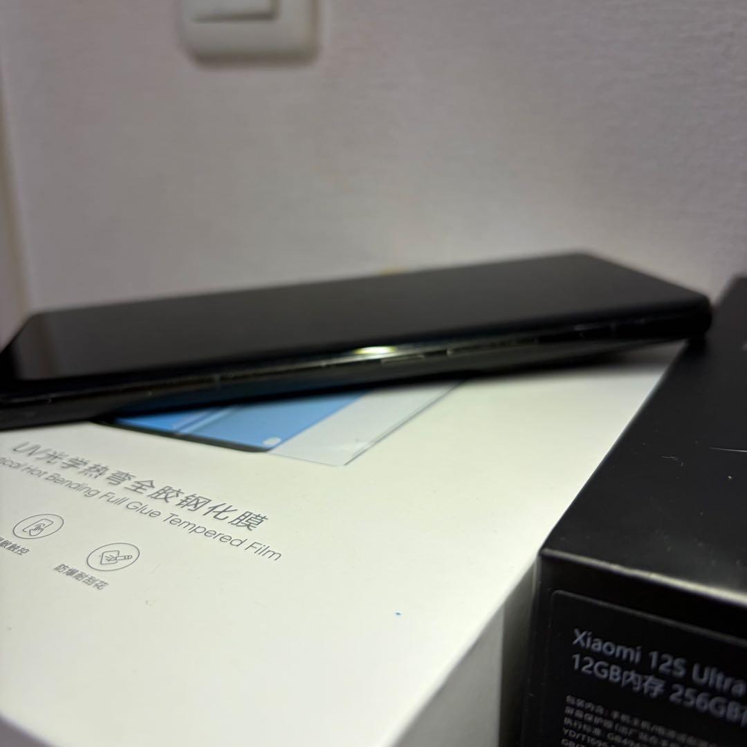 Xiaomi 12S Ultra 12GB/256GB 本体