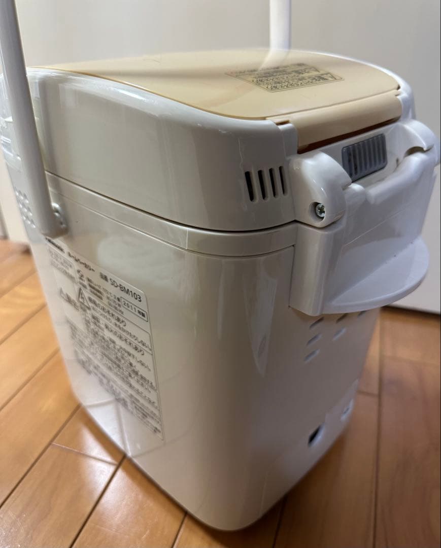 パナソニック ホームベーカリー(家庭用)(一斤タイプ)SD-BM103