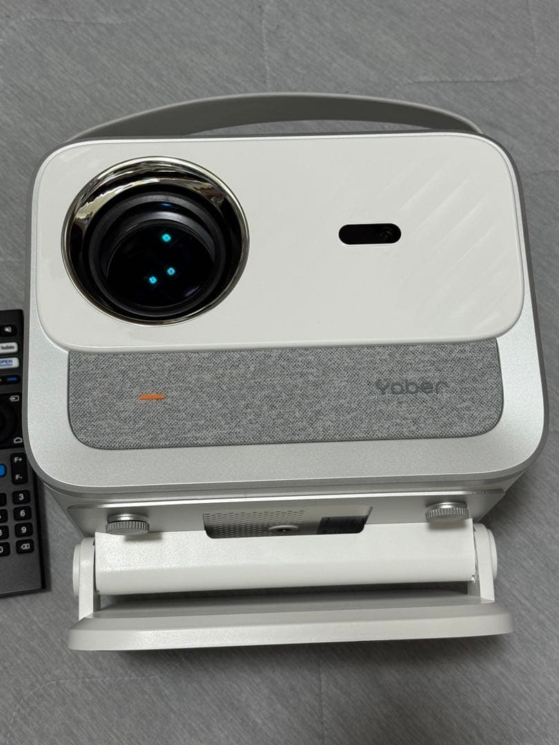 YABER V12プロジェクター ホワイト