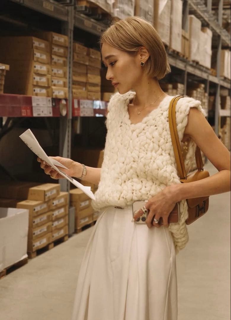 ellie スラブベスト