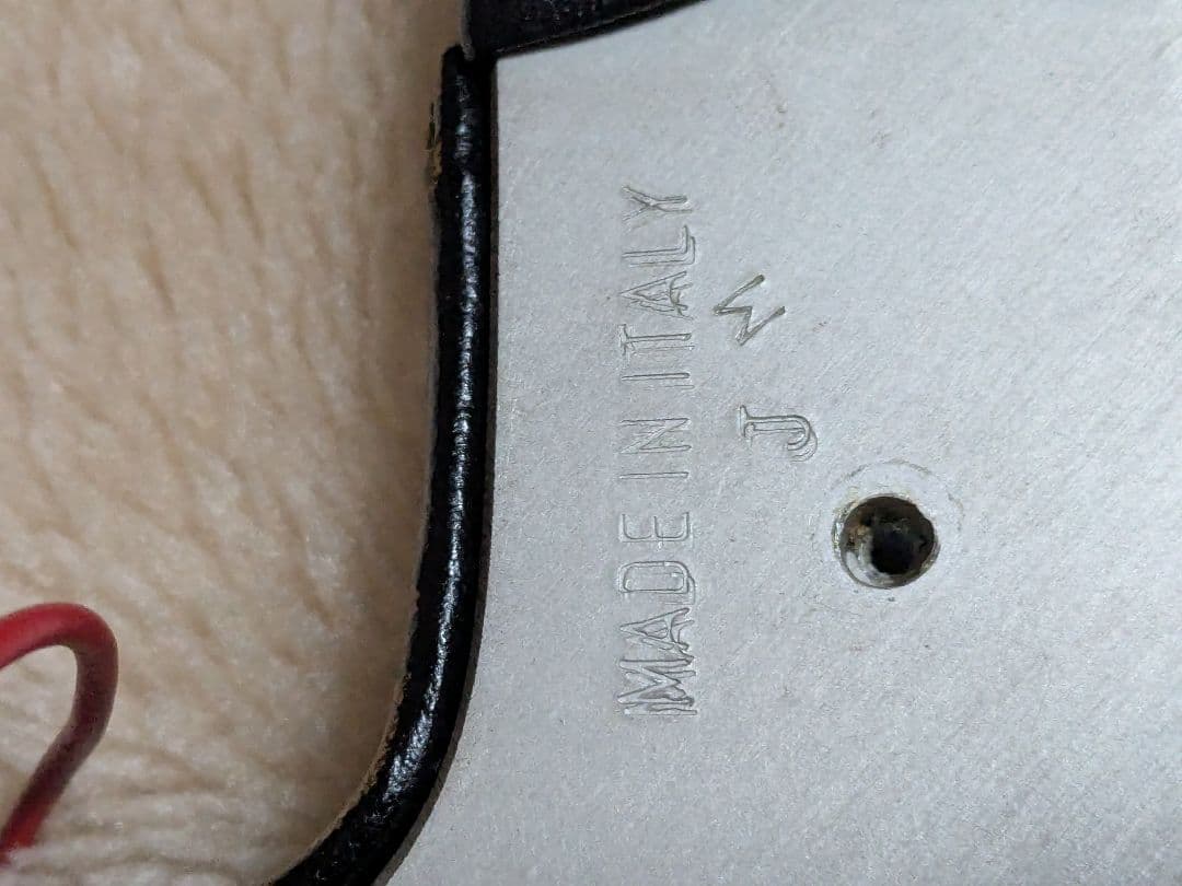 italvolanti 4スポーク ステアリング 黒