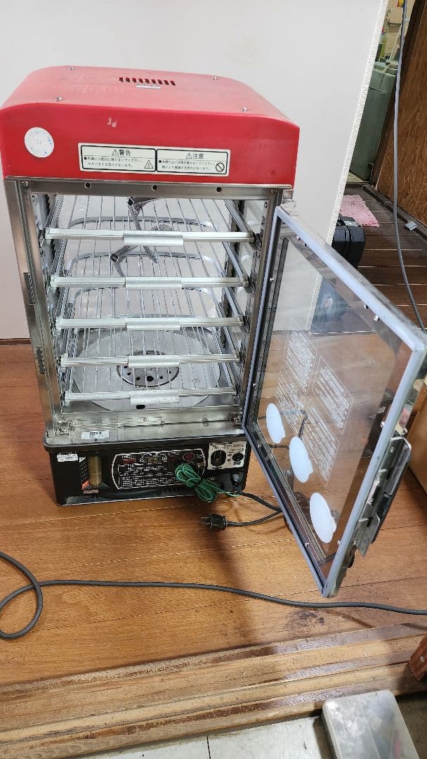 あ*ね様 ヤマザキ 冷温庫 6段 赤