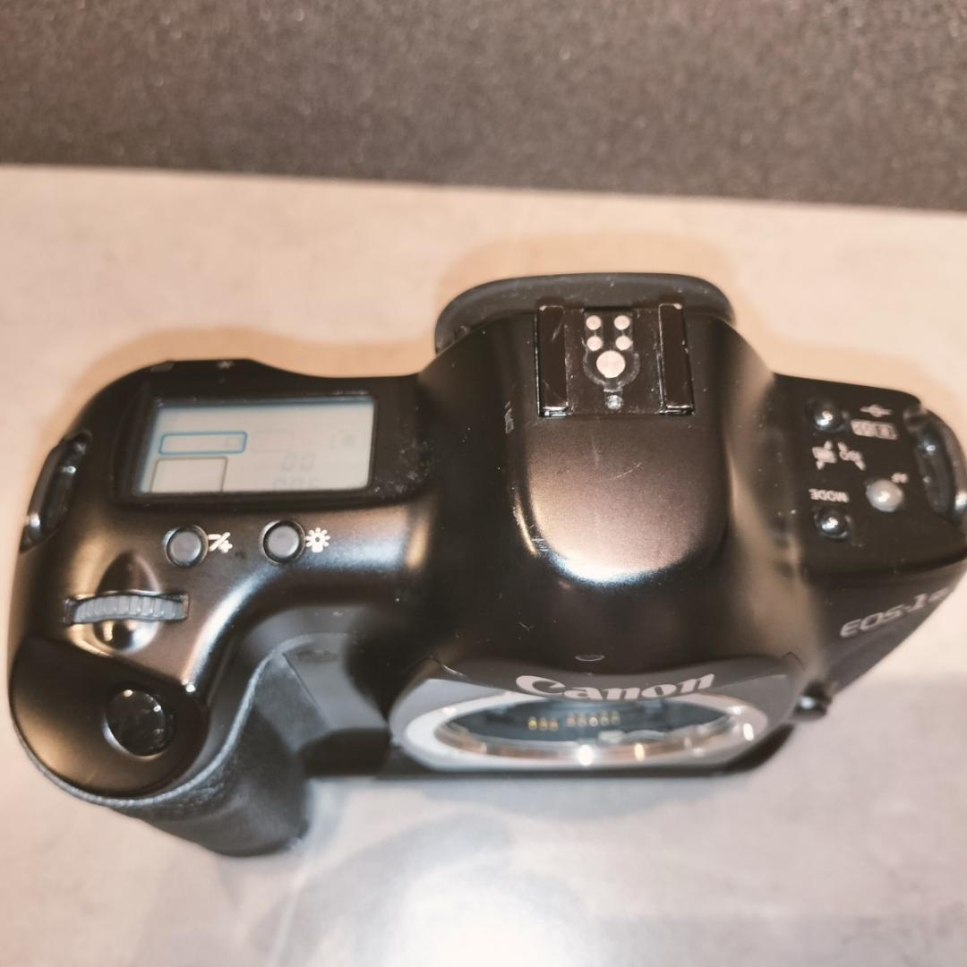 Canon EOS-1N フィルムカメラ