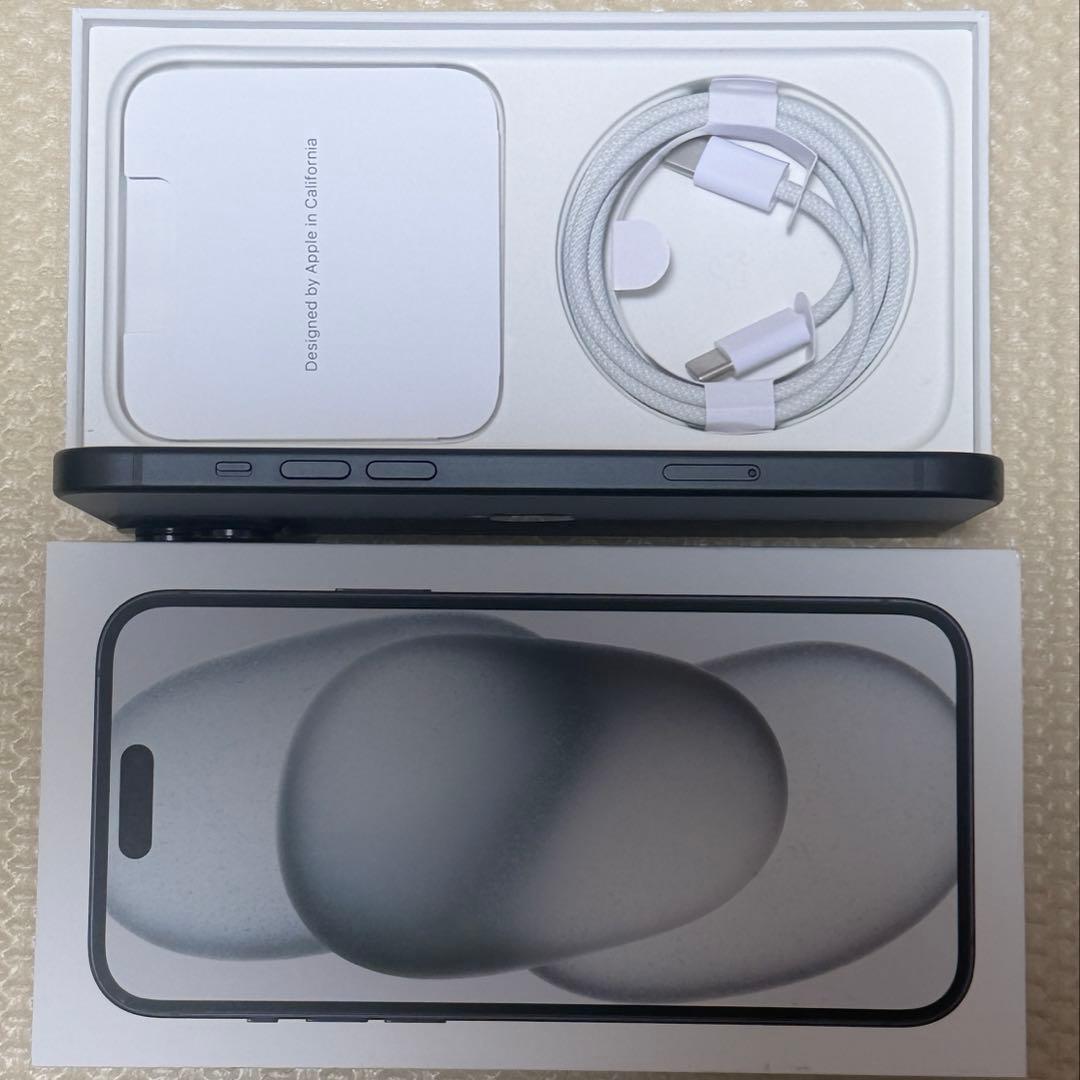 バッテリー100% iPhone15Plus 128GB SIMフリー 本体 黒