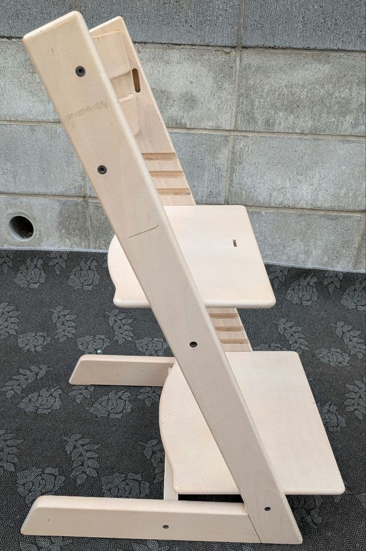 ストッケ　トリップトラップ　アイボリー