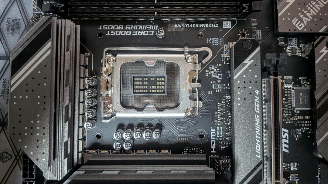 msi Z790 GAMING PLUS WIFI　中古