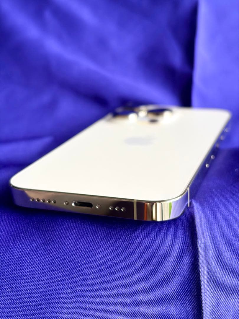 iPhone 14 Pro ゴールド 256GB SIMフリー　美品