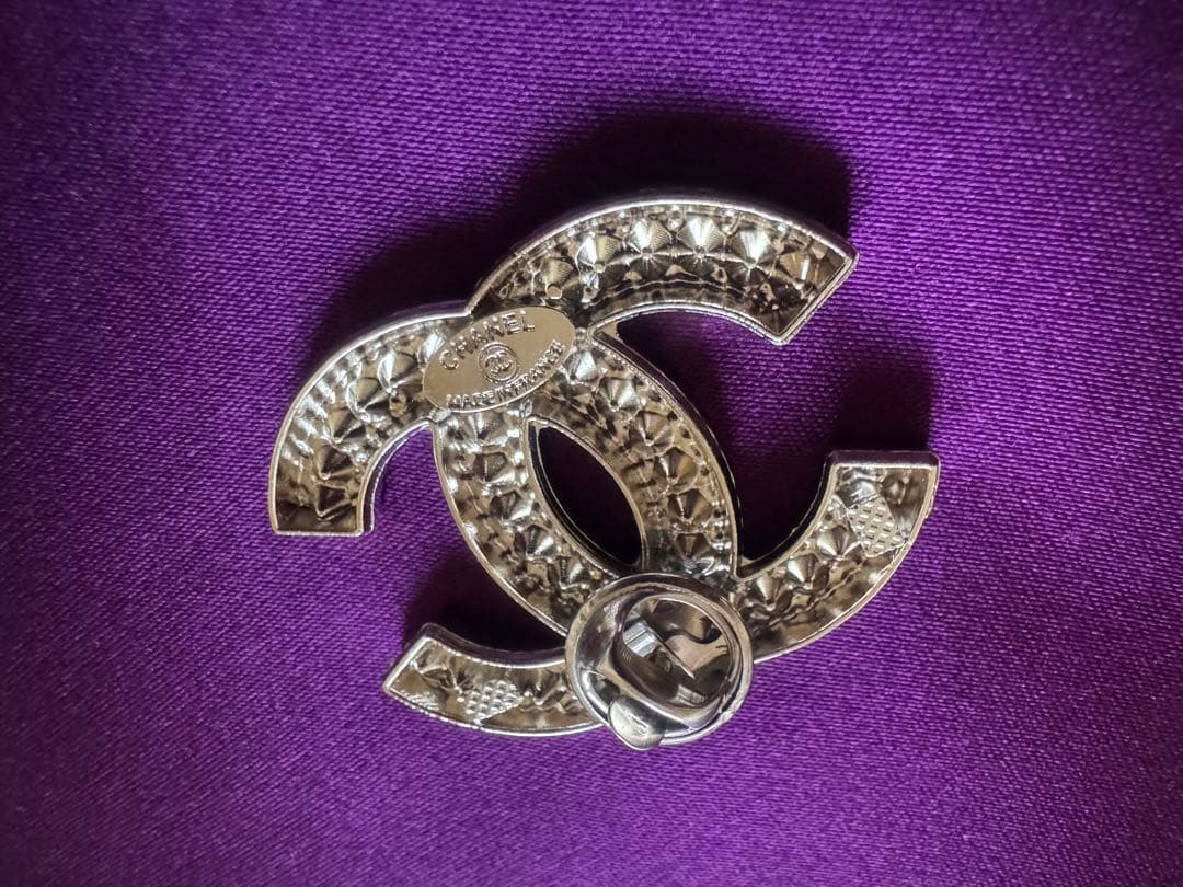 シャネル ダブルCロゴ ヴィンテージブローチ シルバー