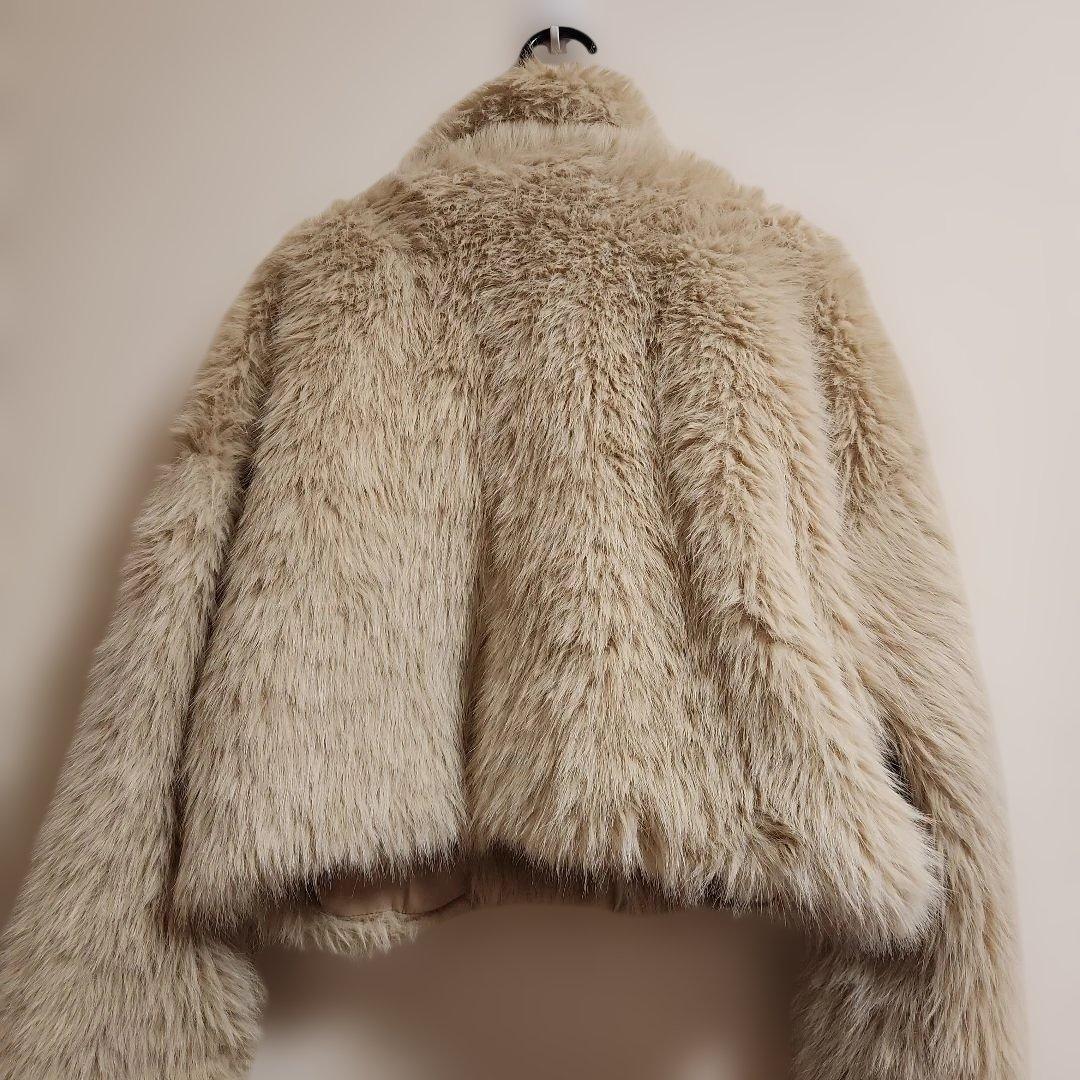 めい　mysticショートファーコート