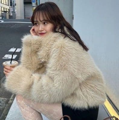 めい　mysticショートファーコート