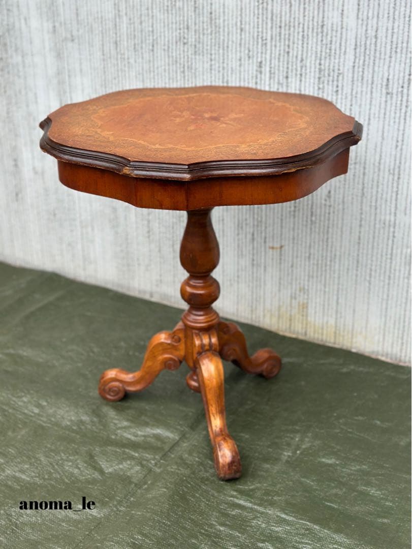 【サイドテーブル】イタリア　象嵌　エイジング　アンティークヴィンテージ◎