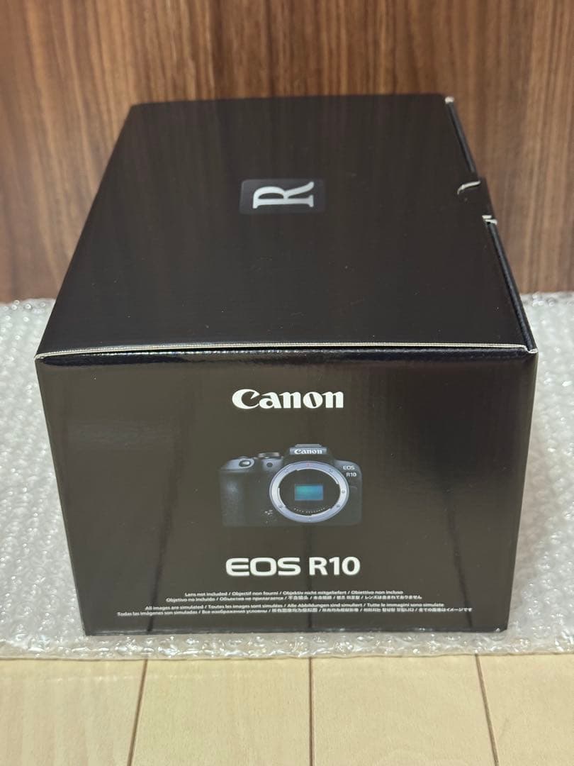 【新品未使用】Canon EOS R10 ミラーレスカメラ