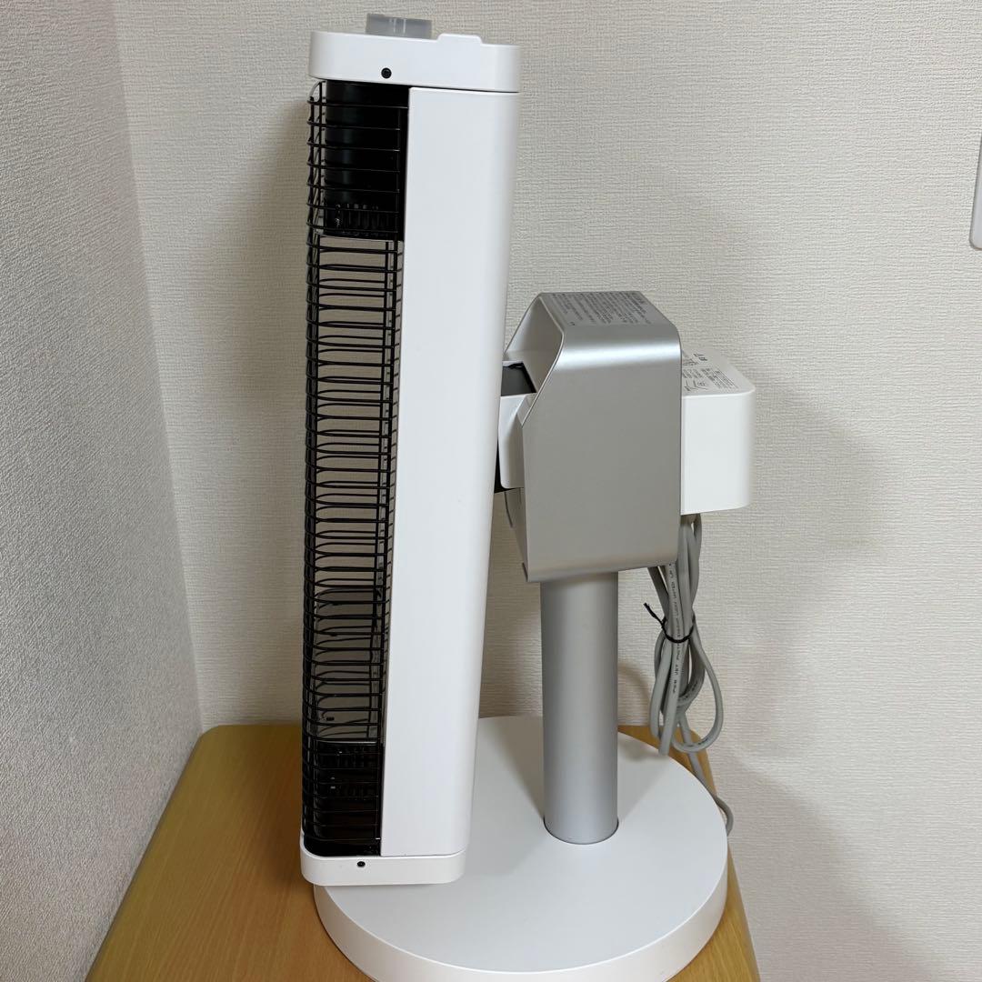 ダイキン 遠赤外線暖房機 セラムヒート CER11YS-W 2022年製