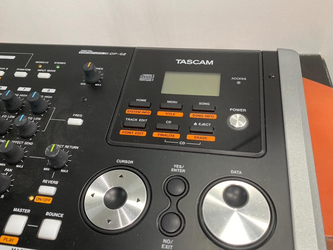 TASCAM DP-02 MTR マルチトラックレコーダー