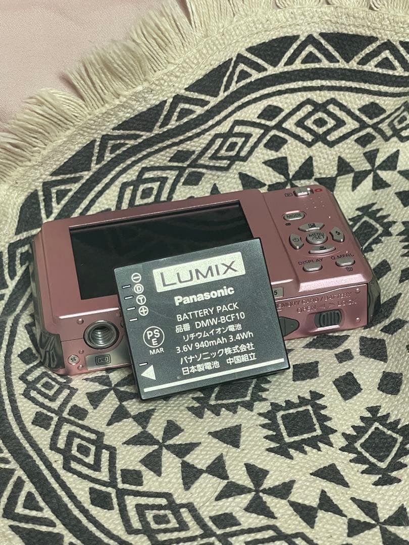 LUMIX コンパクトデジタルカメラピンク