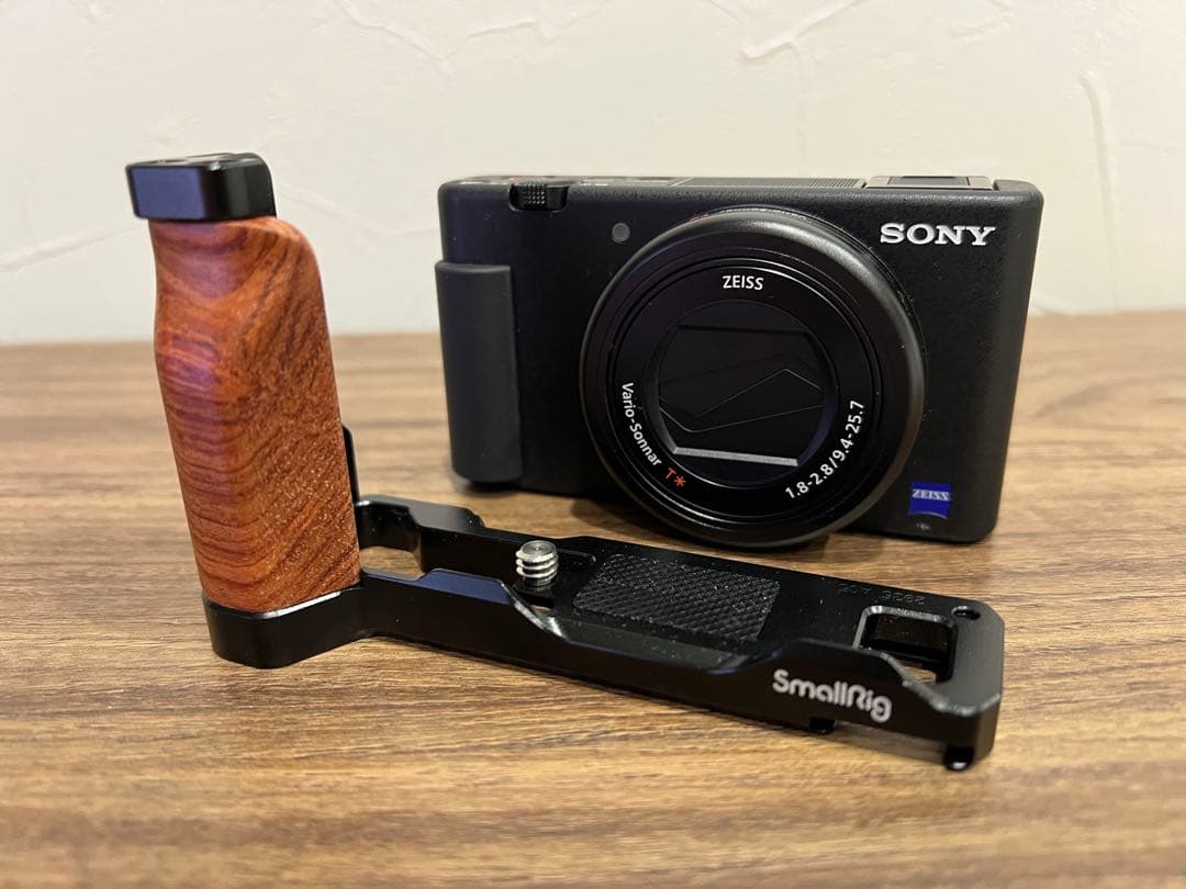 SONY VLOGCAM ZV-1G シューティンググリップキットおまけつき