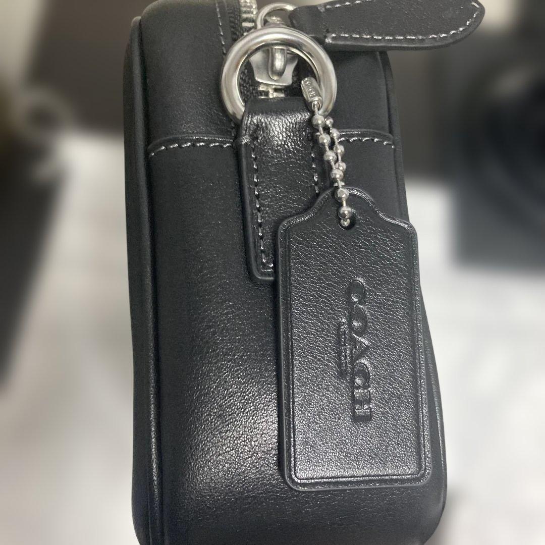 新品未使用　コーチ　COACH レディオ　カメラ　バック