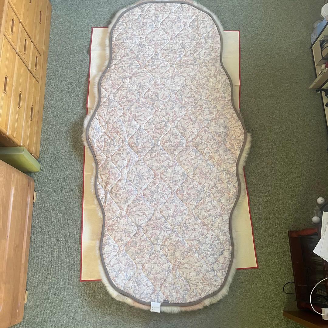 丸八真綿 高級ラグ FURTERIA 天然羊毛毛皮 マット