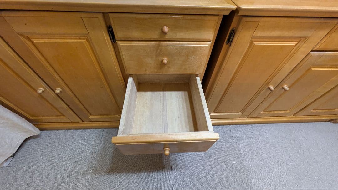 シャルドネ　アッサム　キッチンカウンター